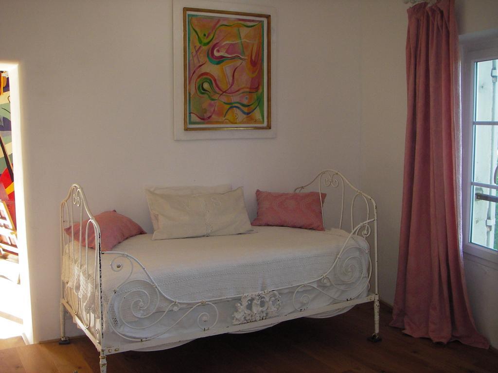 Pavillon De Beauregard Bed & Breakfast Aix-en-Provence Room photo
